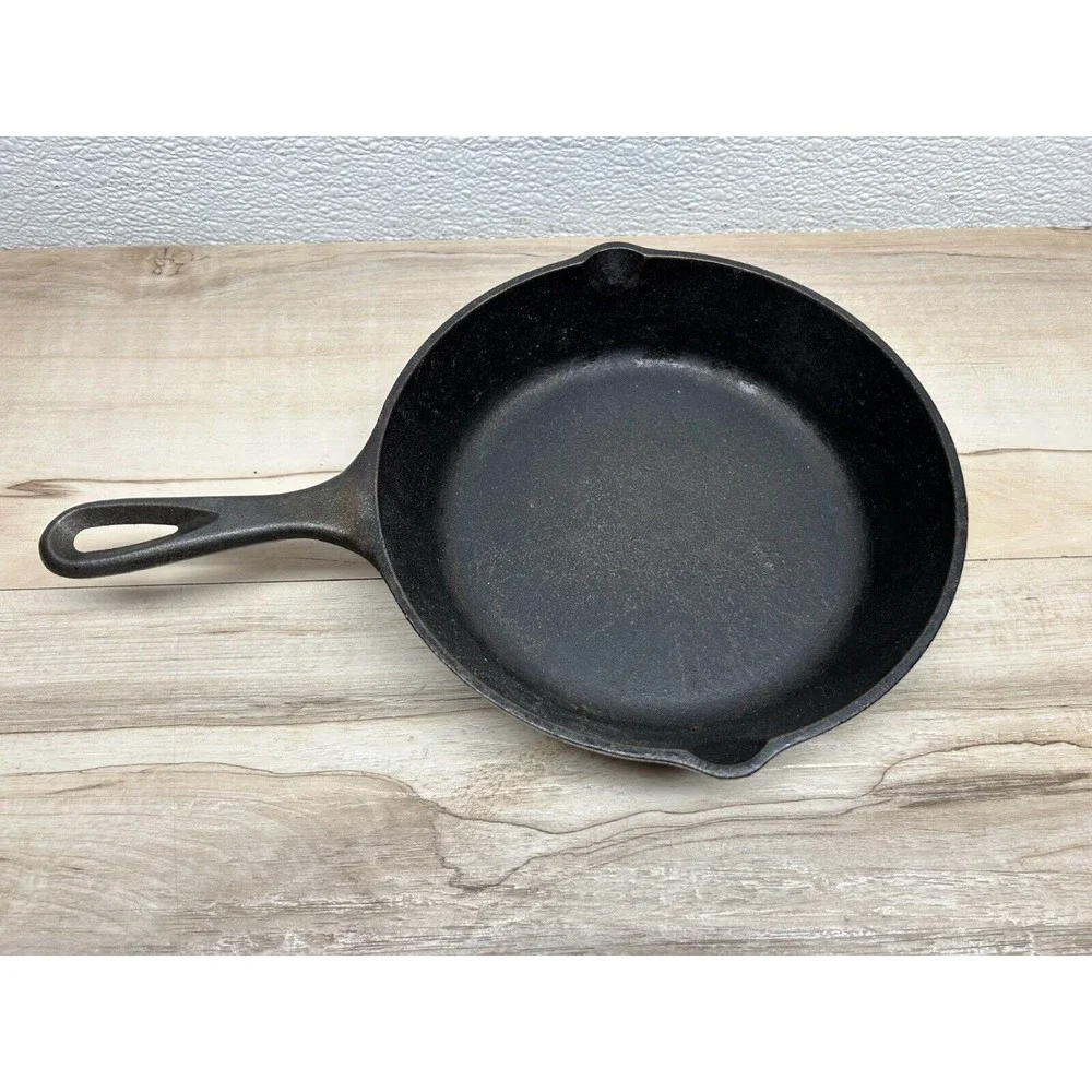 Vintage Lodge 5SK Cast Iron 8 Inch Skillet Pan Outdoor/Indoor Made In USA